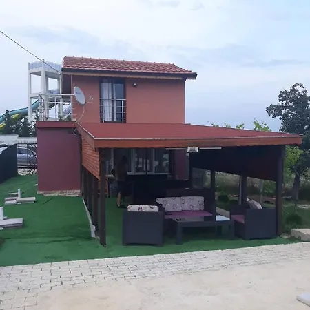 къща за гости Sin Village кърджали