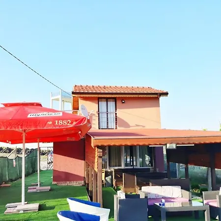 къща за гости Sin Village кърджали Guest house