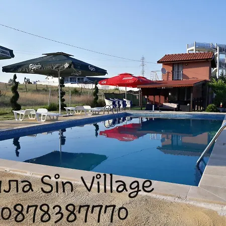 къща за гости Sin Village кърджали Ayrovo